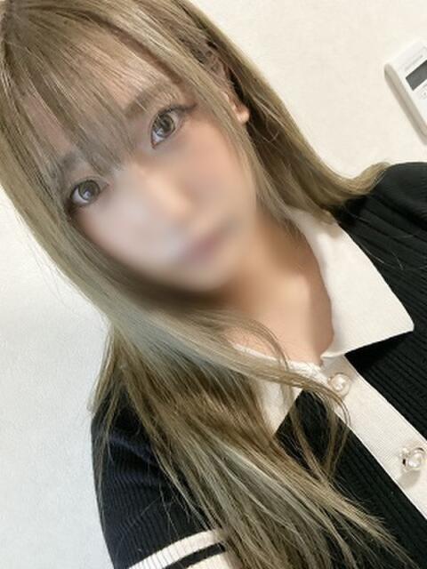 えみか 極痴女専科 eros妻~エロマ~(人妻系デリヘル)