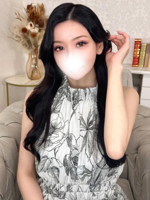 りか★超S級史上最高峰原石★ S級素人清楚系デリヘル chloe（デリヘル）