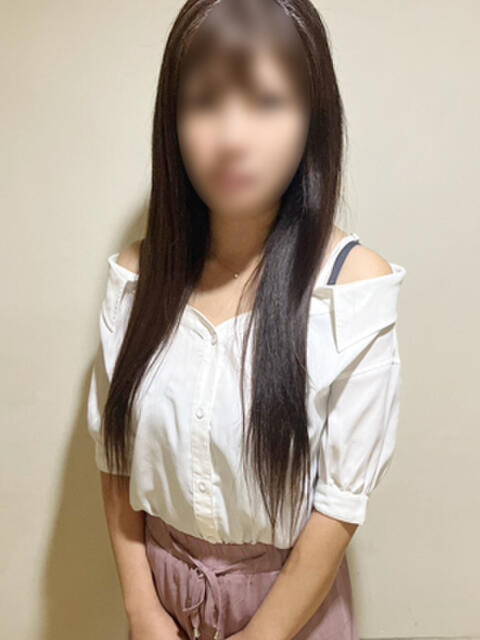 秋山 東京美人妻（人妻デリヘル）