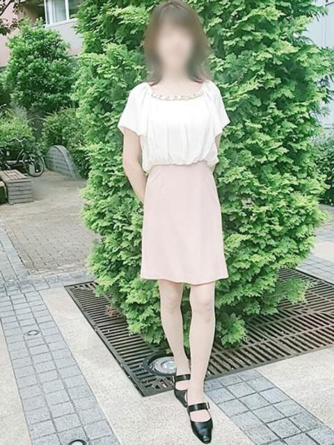 ひとみ 西川口おかあさん（待ち合わせ型ヘルス）