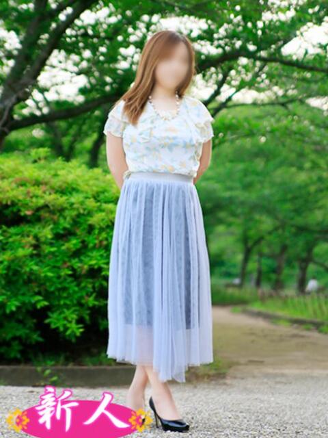 愛沢絵美里 こあくまな熟女たち姫路店（KOAKUMAグループ）（人妻・熟女デリヘル）