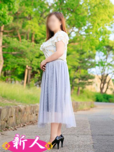 愛沢絵美里 こあくまな熟女たち姫路店（KOAKUMAグループ）（人妻・熟女デリヘル）