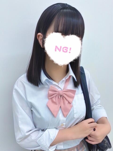 ゆいな 学校帰りの妹に手コキしてもらった件 谷九（オナクラ）