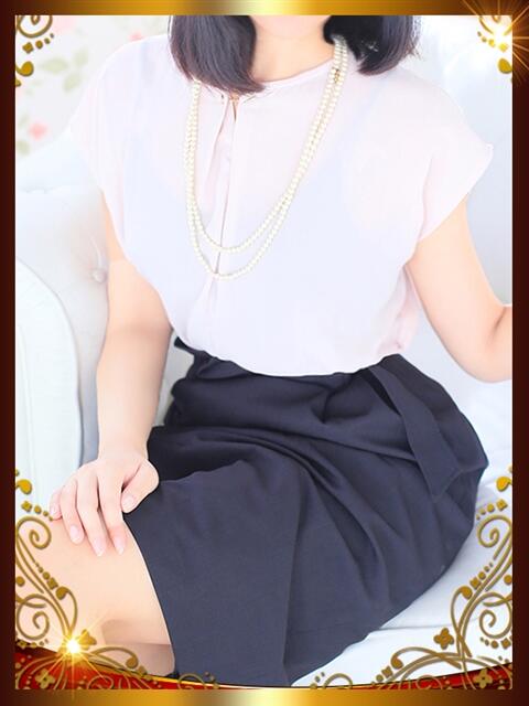 甲斐 夢美 人妻セレブ宮殿（人妻デリヘル）