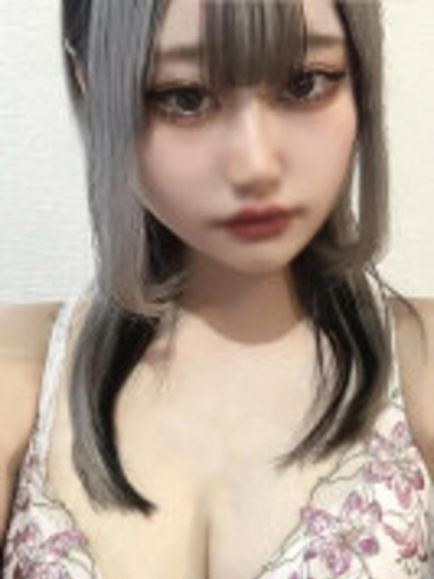 りる とある風俗店♡やりすぎさーくる新宿大久保店♡で色んな無料オプションしてみました（デリヘル）