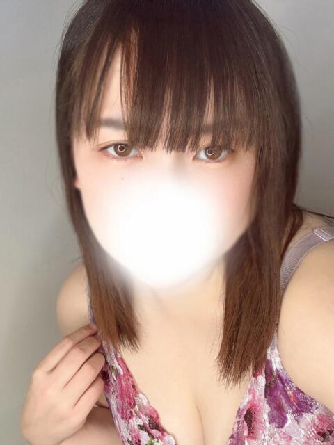 えめあ とある風俗店♡やりすぎさーくる新宿大久保店♡で色んな無料オプションしてみました（デリヘル）