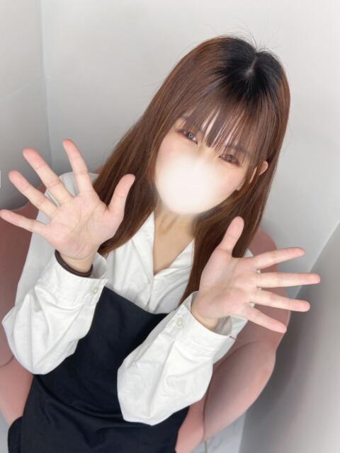 まな とある風俗店♡やりすぎさーくる新宿大久保店♡で色んな無料オプションしてみました（デリヘル）