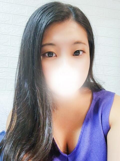 あび とある風俗店♡やりすぎさーくる新宿大久保店♡で色んな無料オプションしてみました（デリヘル）