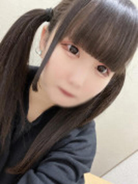 こなん とある風俗店♡やりすぎさーくる新宿大久保店♡で色んな無料オプションしてみました（デリヘル）