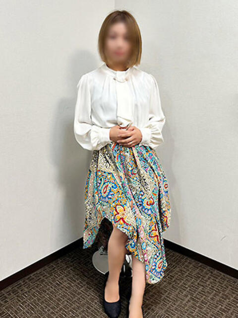 まゆり 熟女家 梅田店（待ち合わせ型デリヘル）