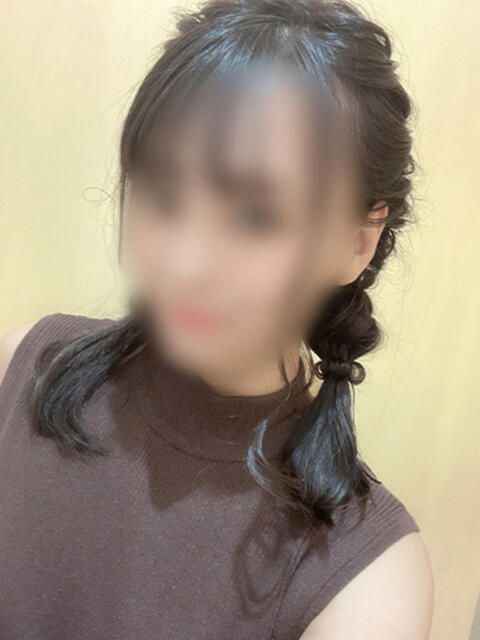 あむ　人妻 CHARMANT（シャルマン）（デリヘル）