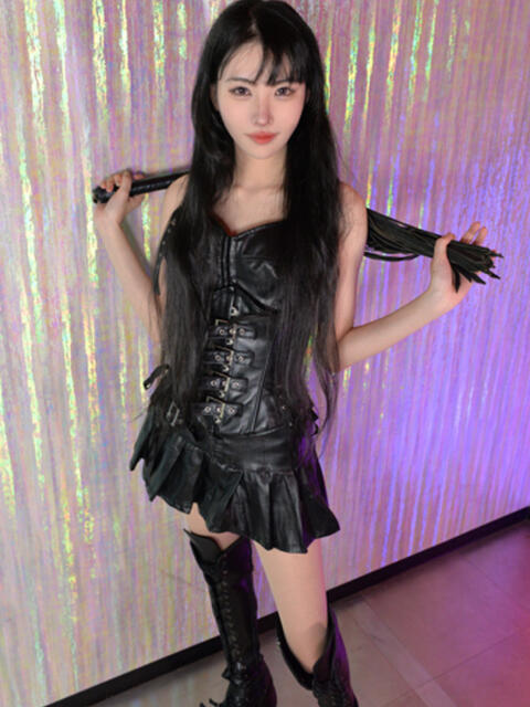 黒威白(くろいましろ) PERSONA(ペルソナ)(出張M性感・女王様専門店)