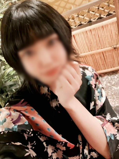 あかね 紅(くれない)（セクキャバ）