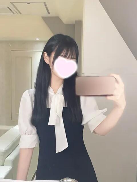 れい 池袋S級素人派遣型東京美少女物語（派遣型リフレ）