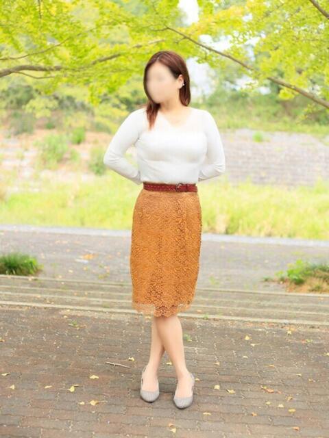 出久 ひな こあくまな熟女たち 加古川店 (KOAKUMAグループ)（人妻・熟女デリヘル）