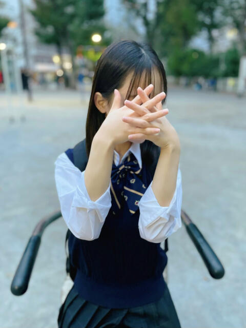 乙姫かのん 池袋派遣型JKリフレ age8（派遣リフレ）