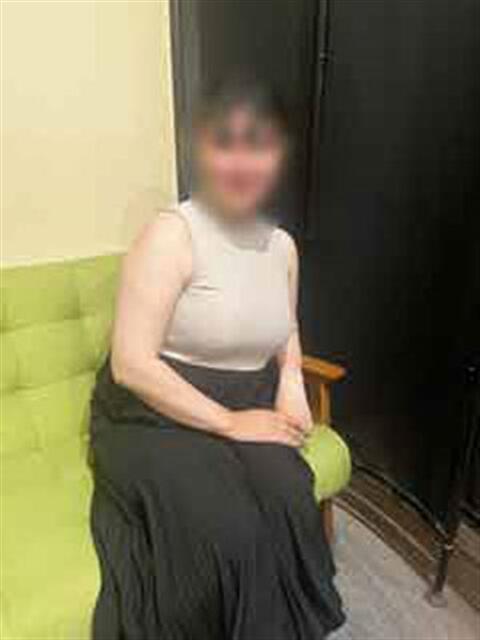 柴咲 なな ギン妻パラダイス 谷九店(人妻ホテヘル&デリヘル)