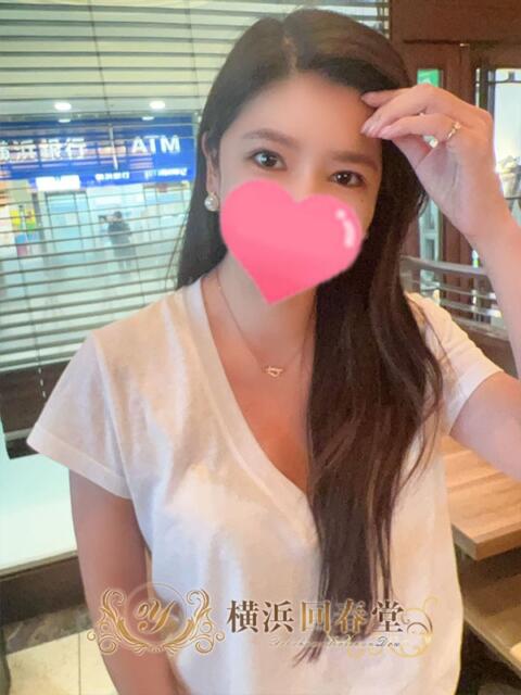 sssあみ(ハーフ)SSS 横浜回春堂（アジアンデリヘル）