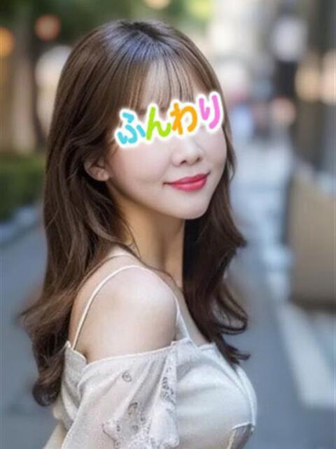 れいな☆小柄 ドキドキふわり娘（密着萌え系マッサージ）