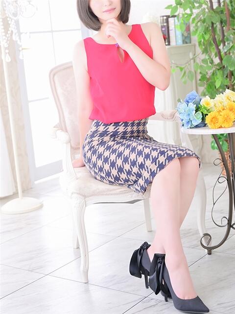 小柳 涼 人妻セレブ宮殿（人妻デリヘル）