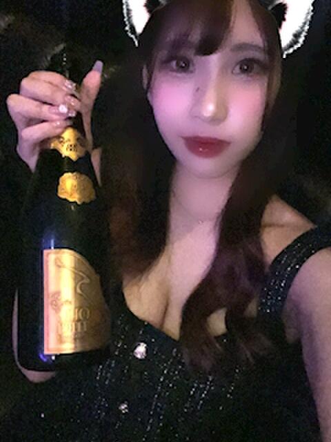 ろみ Vivienne池袋西口店(キャバクラ)