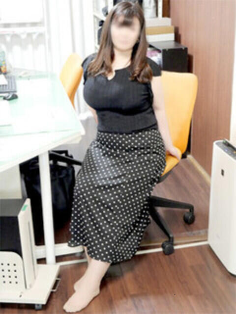 柏木 誘惑マル秘ミセス(人妻デリヘル)