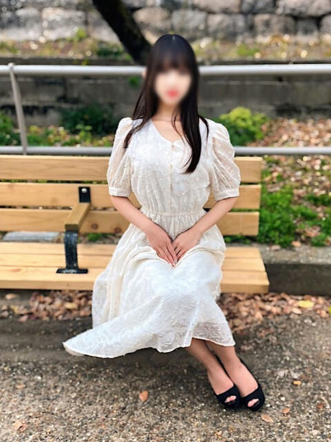 小笠原-おがさわら- ただ離婚してないだけ（人妻デリヘル）