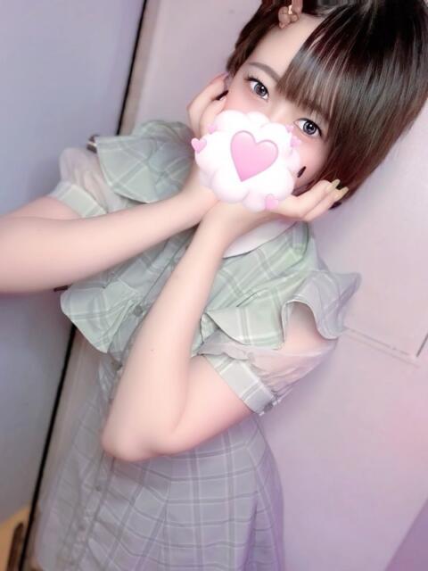 美優リカ #生が大好き!職業、女子大生。池袋店(風俗エステ)