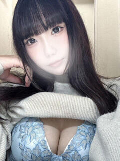 飯田あこ 断りきれない美人マッサージ嬢たち（新大久保/デリヘル）