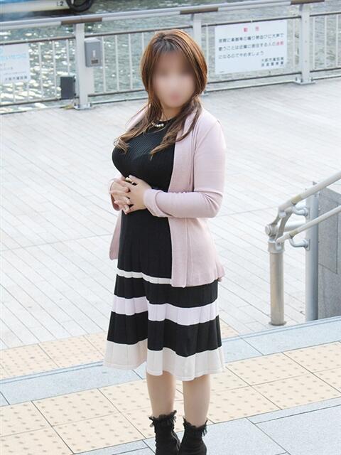 ももこ 奥鉄オクテツ兵庫（人妻デリヘル）