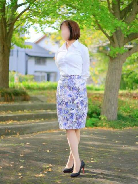 稲元静香 こあくまな熟女たち 京都店(KOAKUMAグループ)（人妻・熟女デリヘル）