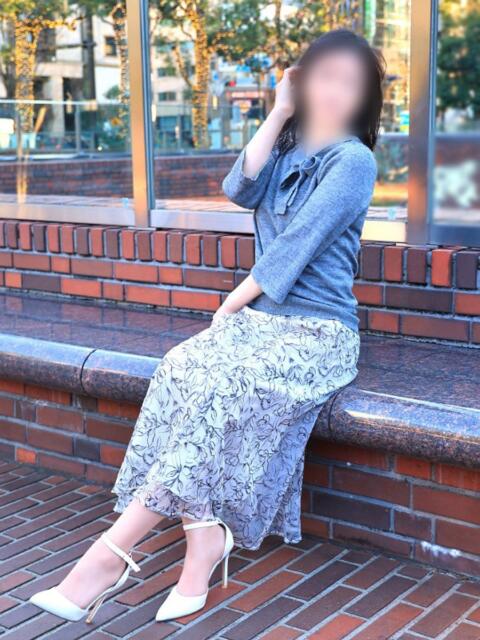 瑞乃 東京人妻フォーシーズンズ（人妻・熟女待ち合わせデリヘル）