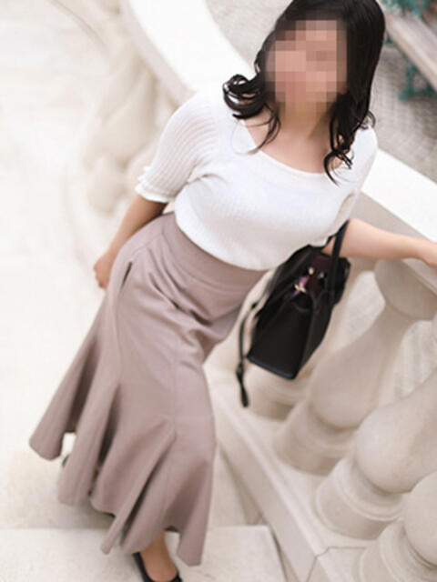 杉咲(すぎさき) 人妻出逢い会 百合の園 池袋店(人妻系デリヘル)