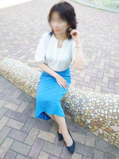 じゅん 人妻倶楽部　ひまわり（人妻デリヘル）