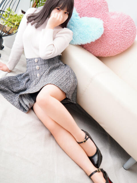 なつめ 横浜HANDS(ハンズ)(ユメオト)(待ち合わせ型オナクラ&手コキ専門店)