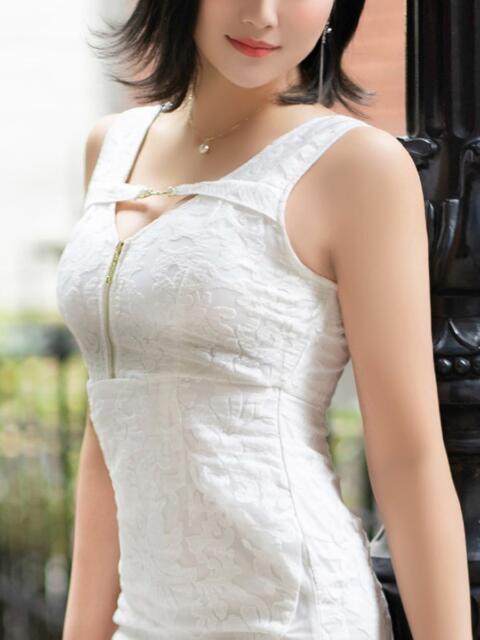 南条 優里杏 マダム麗奈横浜（高級デリヘル）