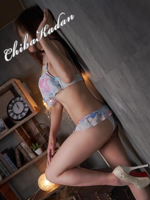 いぶ 千葉人妻花壇(人妻デリヘル)