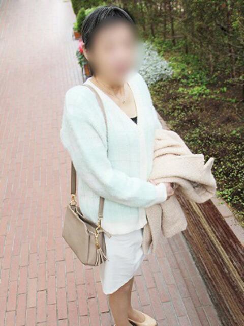 あやか 完熟ばなな札幌・すすきの（人妻熟女デリヘル）