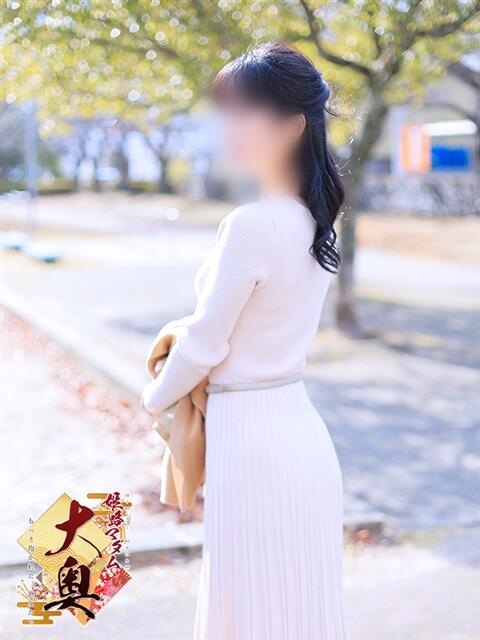 松並加恋(まつなみかれん) 姫路マダム大奥(デリヘル)