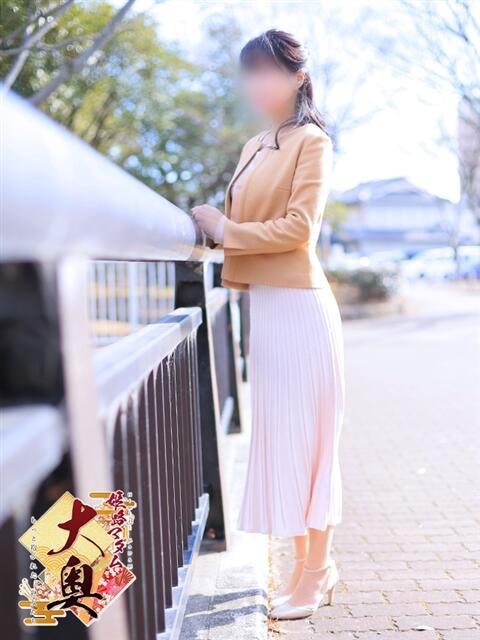 松並加恋(まつなみかれん) 姫路マダム大奥(デリヘル)