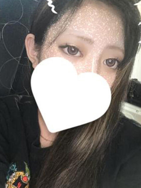 さな⭐︎限界ミニマム沖縄爆乳女 かりゆしOLの秘密【20代沖縄美女多数在籍-デリヘル×ヌードエステ】（性感エステ＆デリヘル）