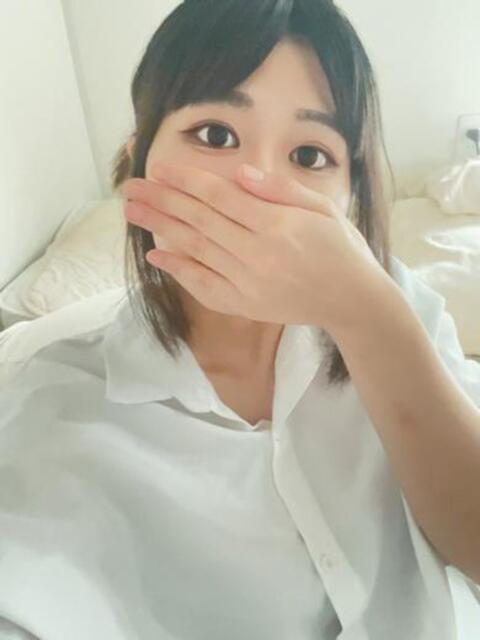 いろは★うぶでエッチなEカップ かりゆしOLの秘密【20代沖縄美女多数在籍-デリヘル×ヌードエステ】（性感エステ＆デリヘル）