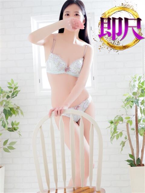 水樹かな 即尺でご奉仕　熟熟奉仕（人妻・熟女デリヘル）