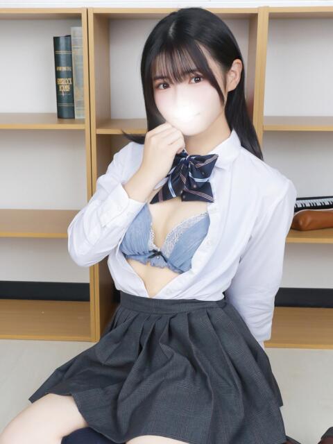 めい 舐めたくてグループ~君とサプライズ学園~越谷校(デリヘル)