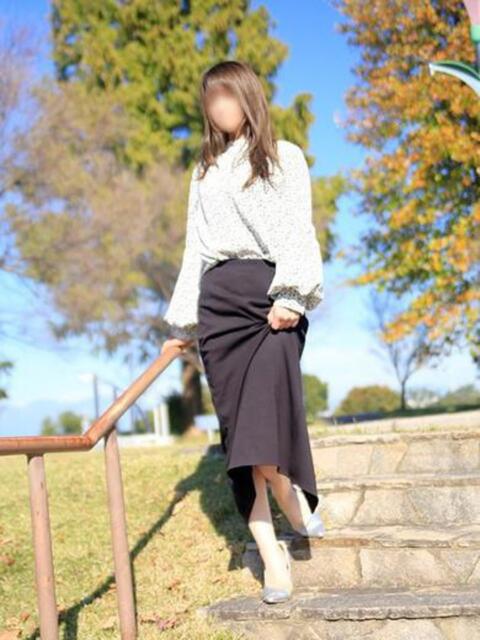 廣崎 みずほ こあくまな熟女たち伊勢崎店（KOAKUMAグループ）（人妻・熟女デリヘル）