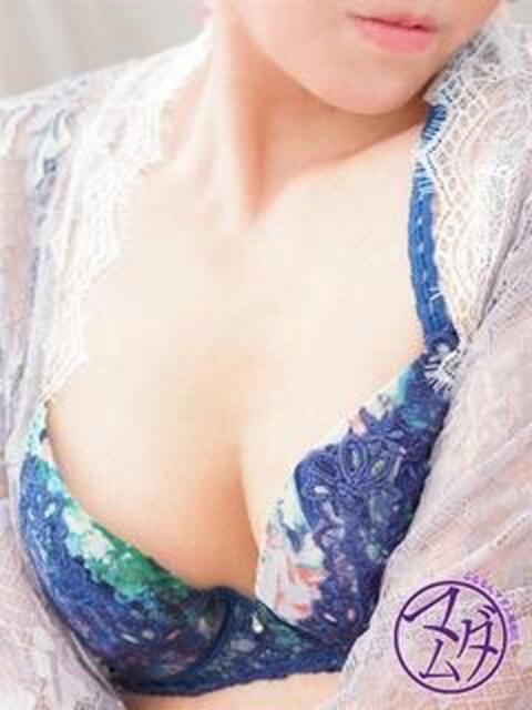 なおみ ぷるるんマダム 難波店(人妻系ホテヘル)