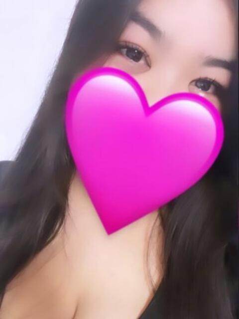 えりな【ダイナマイトHカップ】 かりゆしOLの秘密【20代沖縄美女多数在籍-デリヘル×ヌードエステ】（性感エステ＆デリヘル）