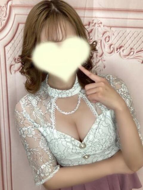 うらら★1億分の1のSSS級美女 かりゆしOLの秘密【20代沖縄美女多数在籍-デリヘル×ヌードエステ】（性感エステ＆デリヘル）
