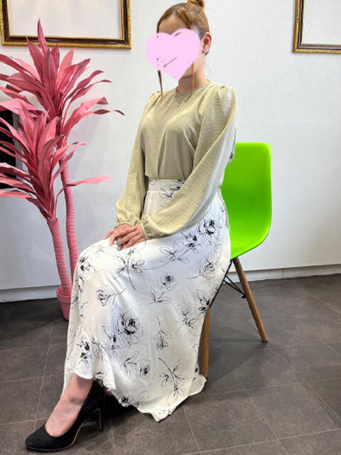 藤井 あやか HANA-okinawa-（人妻系デリヘル）