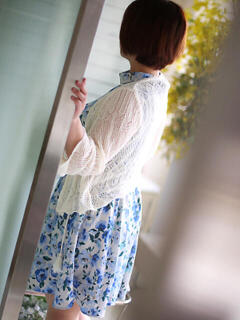 心(こころ) 人妻出逢い会 百合の園 品川店（五反田/デリヘル）